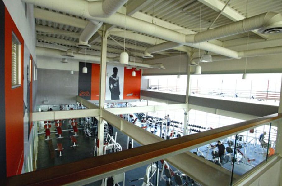 Sports World Tijuana Nacif Serio Arquitectos